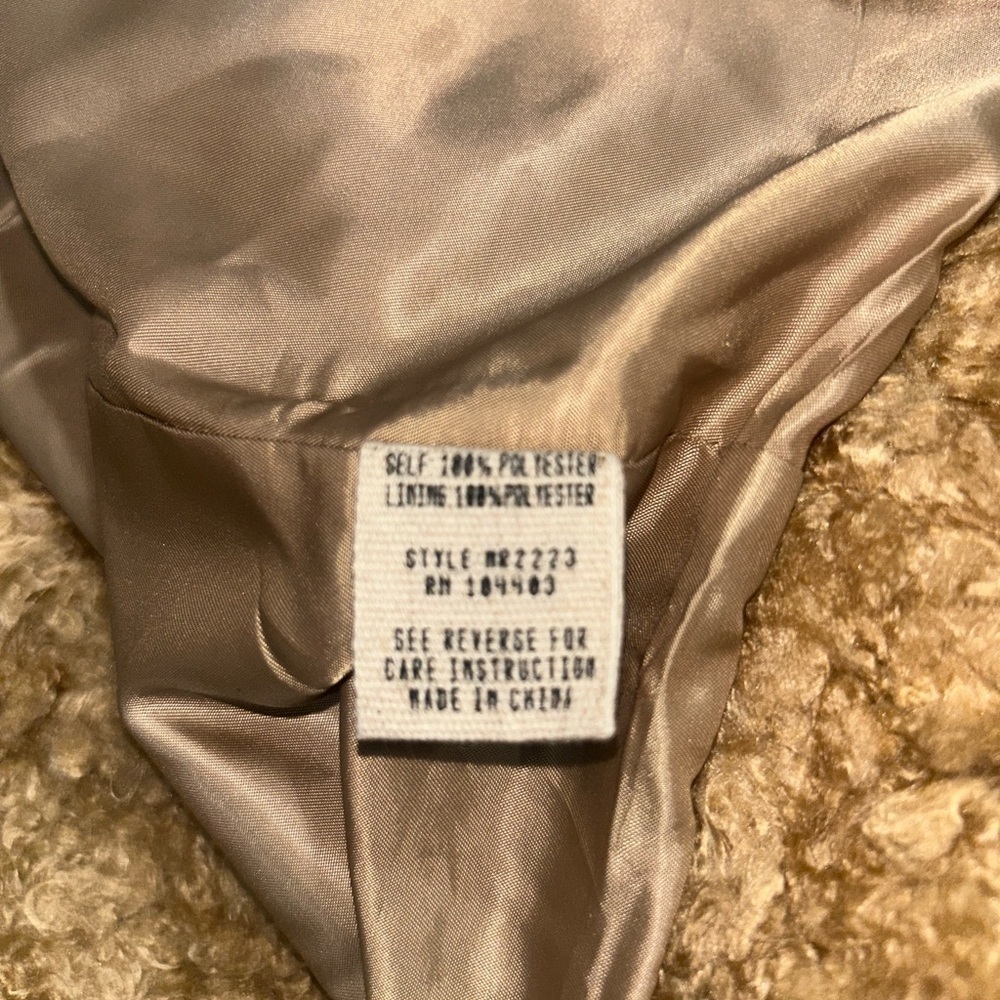 MOON RIVER ANTHROPOLOGY Peak Collar sherpa Tan Coat Size S - Picture 8 of 8